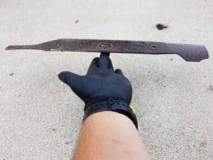how to sharpen tractor blades